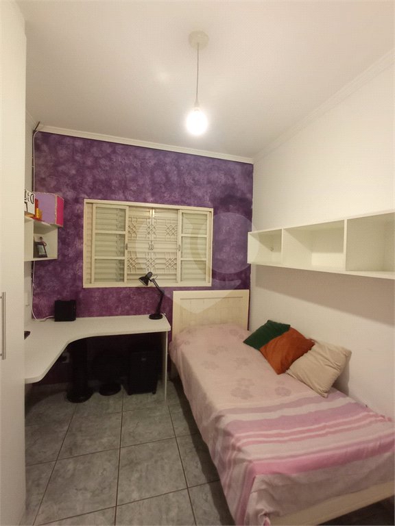 Casa Térrea à venda com 3 quartos em Jardim Santa Bárbara, Sorocaba, SP