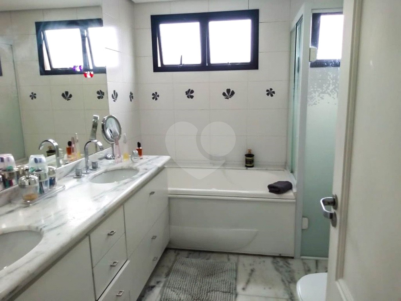 Apartamento à venda com 3 suítes em Tatuapé, São Paulo, SP