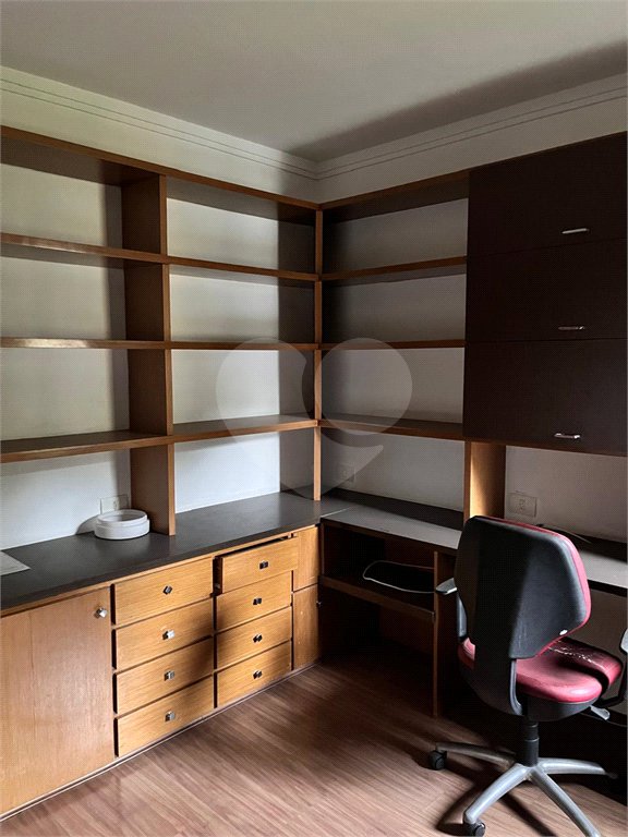 Apartamento à venda ou para alugar com 3 quartos, sendo 1 suíte,  em Vila Pompéia, São Paulo, SP
