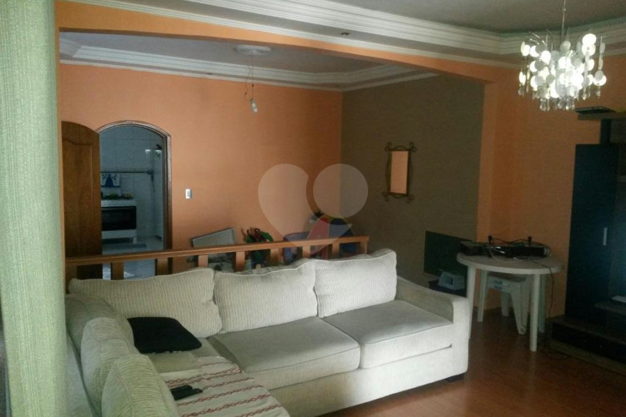Casa à venda com 3 quartos, sendo 1 suíte, em Vila Maria, São Paulo, SP