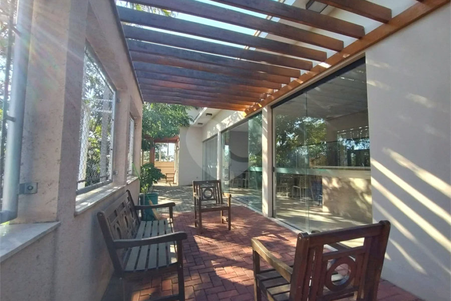 Casa em Condomínio à Venda em Piracicaba/SP.