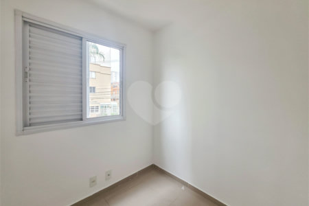 Apartamento - Saúde - 3 Quartos / Dormitórios - 1 Vaga - Venda / Compra