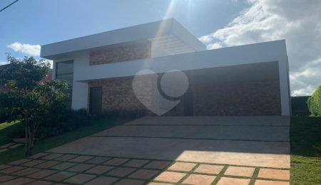 Casa à venda com 4 suítes no condomínio Lago Azul Residencial e Golfe, Araçoiaba da Serra - SP