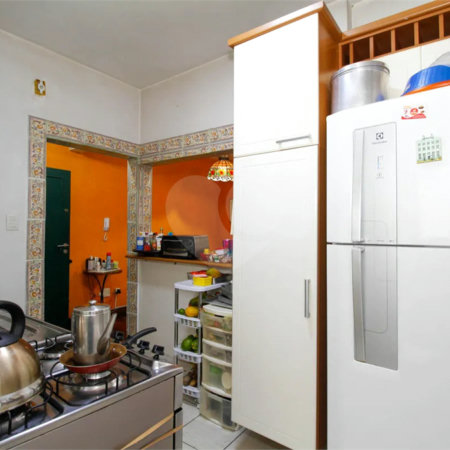 Apartamento à venda com 2 quartos, sendo 1 suíte, em Pinheiros, São Paulo, SP