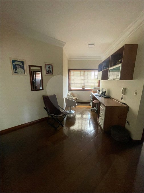 Sobrado à venda com 3 quartos, sendo 1 suíte, em Jardim Regina, Indaiatuba, SP
