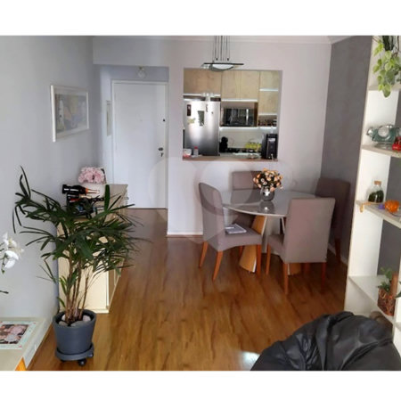 Apartamento à venda com 3 quartos, sendo 1 suíte, em Vila Suzana, São Paulo, SP