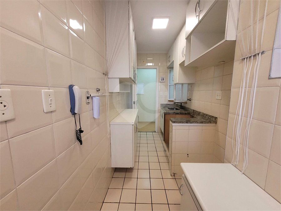 Apartamento para alugar com 3 quartos, sendo 1 suíte,  em Vila Hamburguesa, São Paulo, SP