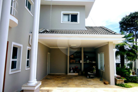 Casa à venda com 3 suítes no condomínio Residencial Jardim América, Vinhedo - SP