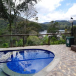 Casa à venda com 4 quartos, sendo 1 suíte, no condomínio Clube da Montanha, Atibaia - SP