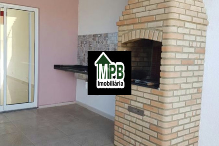 Sobrado à venda com 3 quartos, sendo 1 suíte, no condomínio Horto 3, Sorocaba - SP