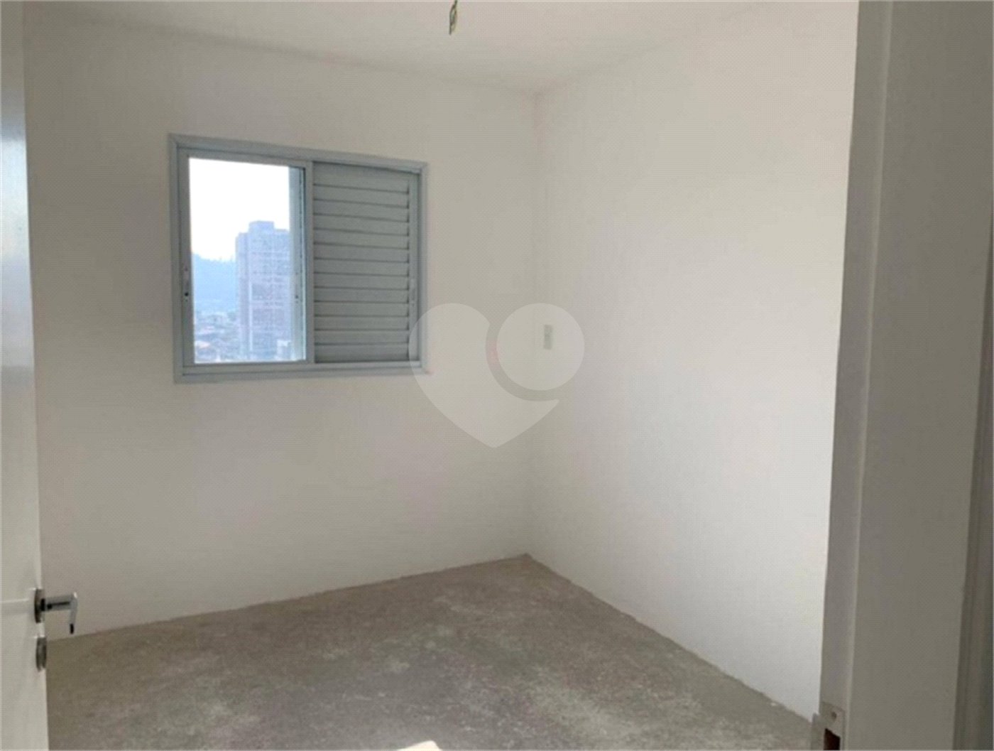 Apartamento à venda com 2 quartos em Vila Galvão, Guarulhos, SP