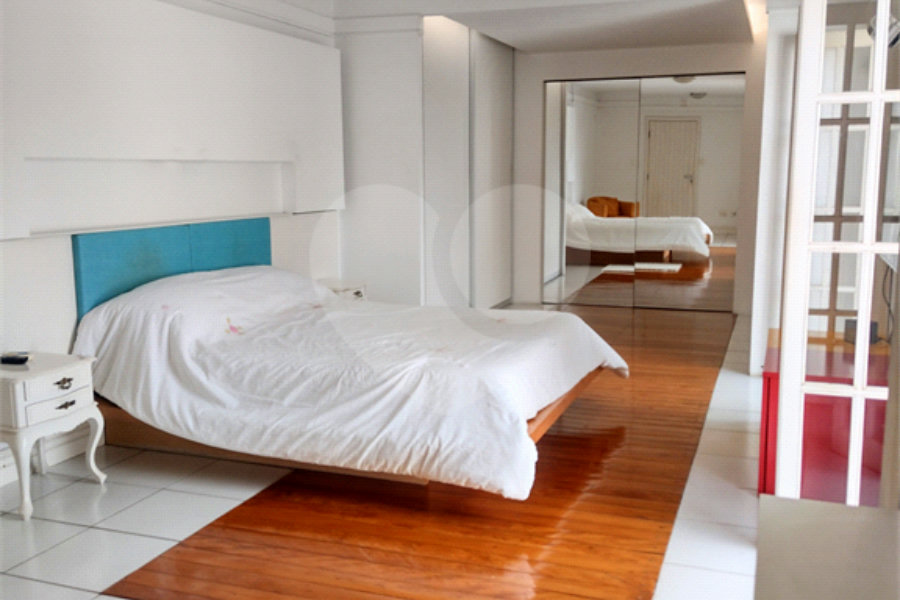 Sobrado à venda com 3 quartos, sendo 1 suíte,  em Jardim São Paulo(zona Norte), São Paulo, SP