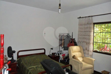 Sobrado à venda com 3 quartos, sendo 1 suíte,  em Vila São Francisco, São Paulo, SP