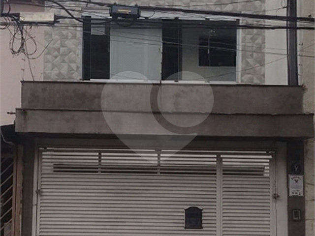Casa à venda com 3 suítes em Santana, São Paulo, SP