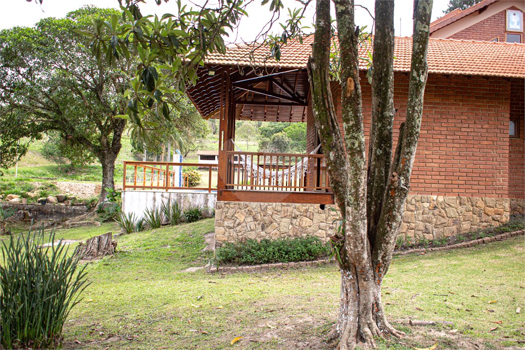Sítio à venda com 4 quartos, sendo 2 suítes, em Jardim Guaçu, São Roque, SP