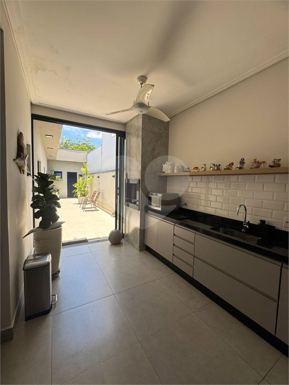 Casa à venda com 3 quartos, sendo 1 suíte, no condomínio Vila Rica, Indaiatuba - SP
