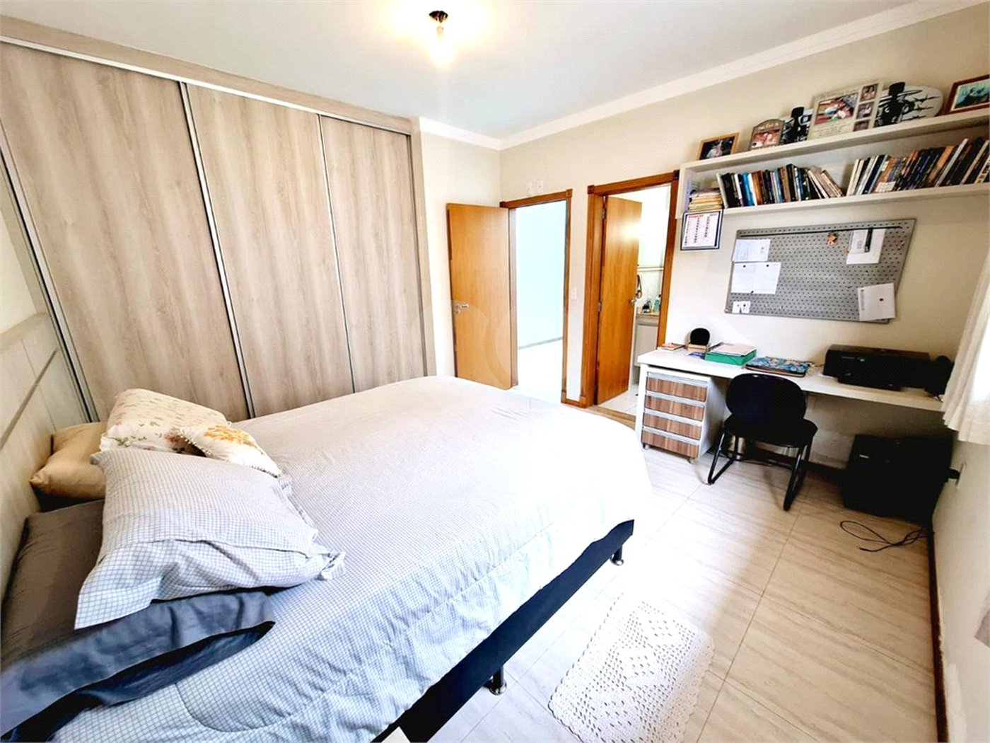 Casa á venda no residencial Eldorado.