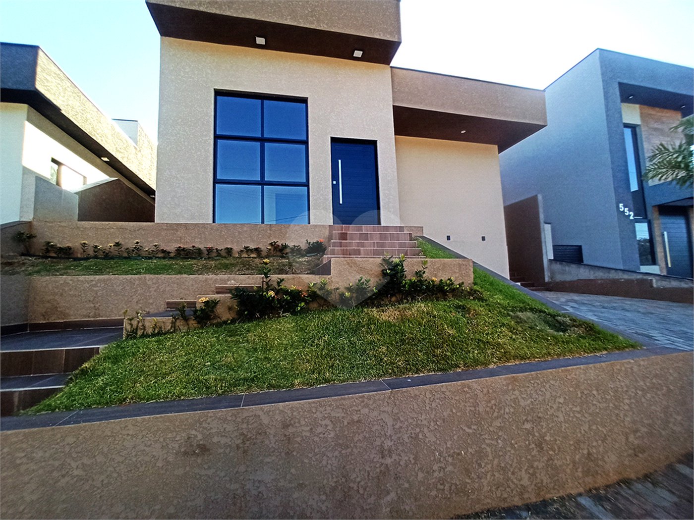Casa à venda com 3 quartos, sendo 1 suíte, no condomínio Buona Vita, Atibaia - SP