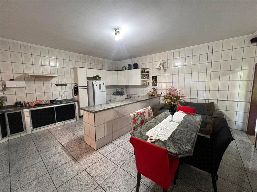 Casa à venda com 2 quartos, sendo 1 suíte, em Vila Barth, Itapetininga, SP