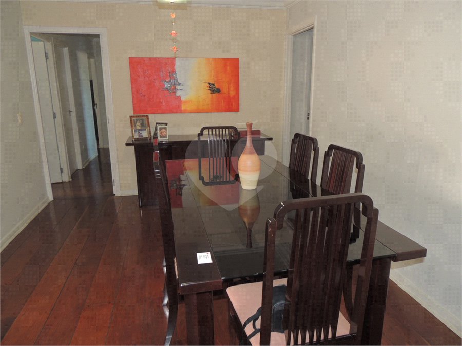 Apartamento à venda com 3 quartos, sendo 1 suíte, em Santo Amaro, São Paulo, SP