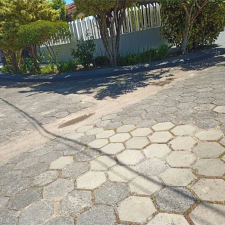 Casa com 3 dormitórios à venda, 132 m² por R$ 530.000,00 - Balneário Marambaia - Itanhaém/SP