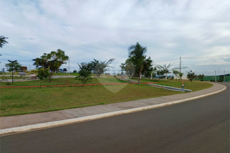 Terreno à venda em Parque Itapê, Itapetininga, SP
