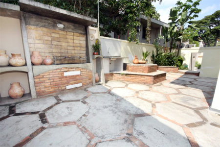Sobrado à venda ou para alugar com 5 quartos, sendo 2 suítes, em Alto da Boa Vista, São Paulo, SP