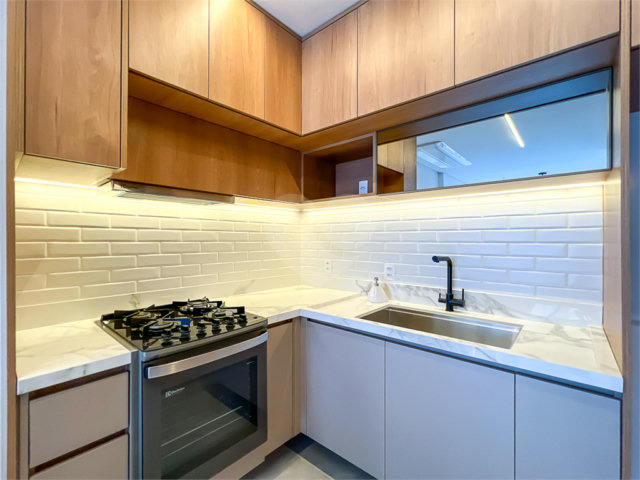 Apartamento à venda com 2 quartos, sendo 1 suíte,  em Santo Amaro, São Paulo, SP