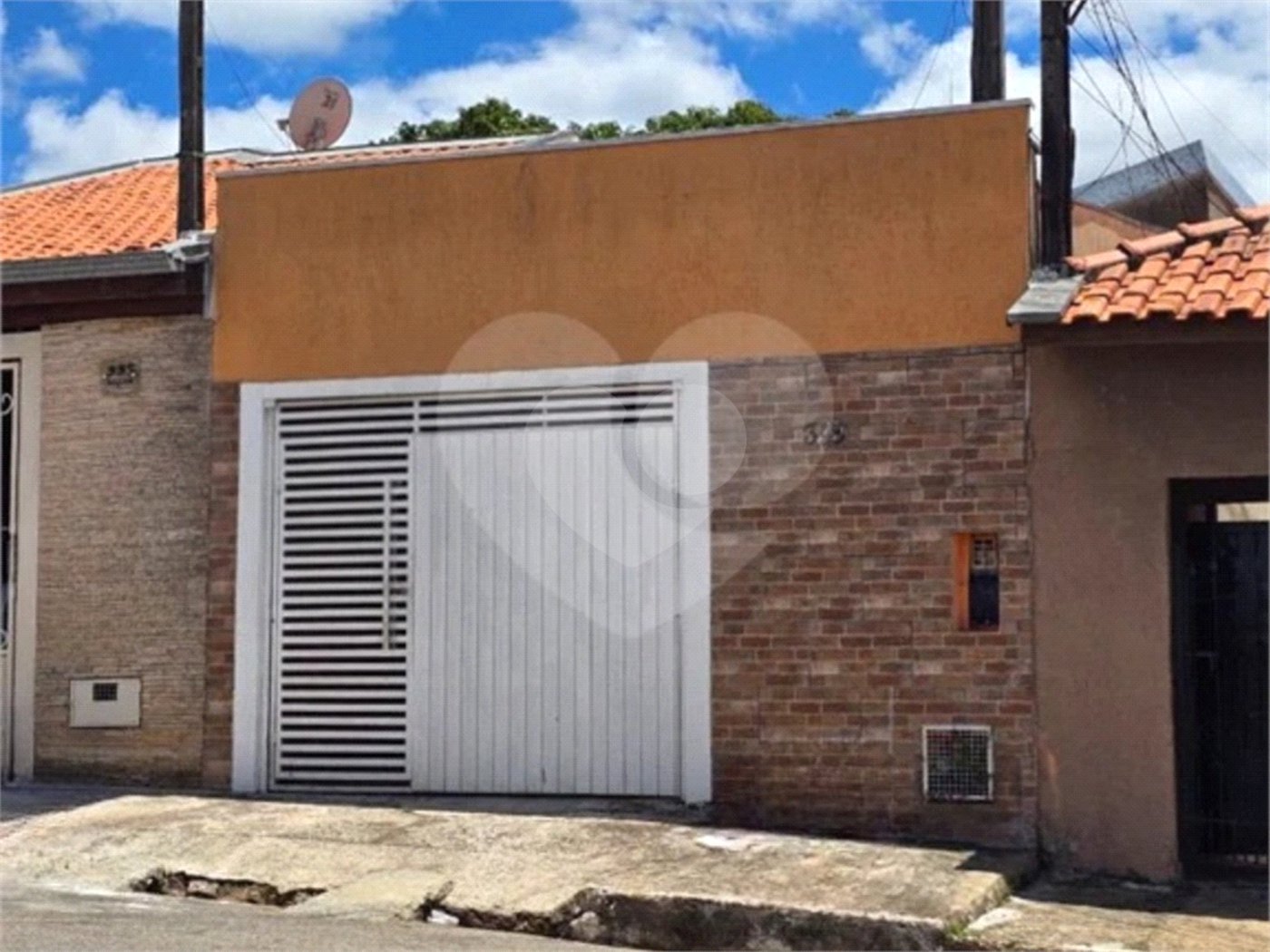 Casa à venda com 2 quartos em Vila Carvalho, Itapetininga, SP