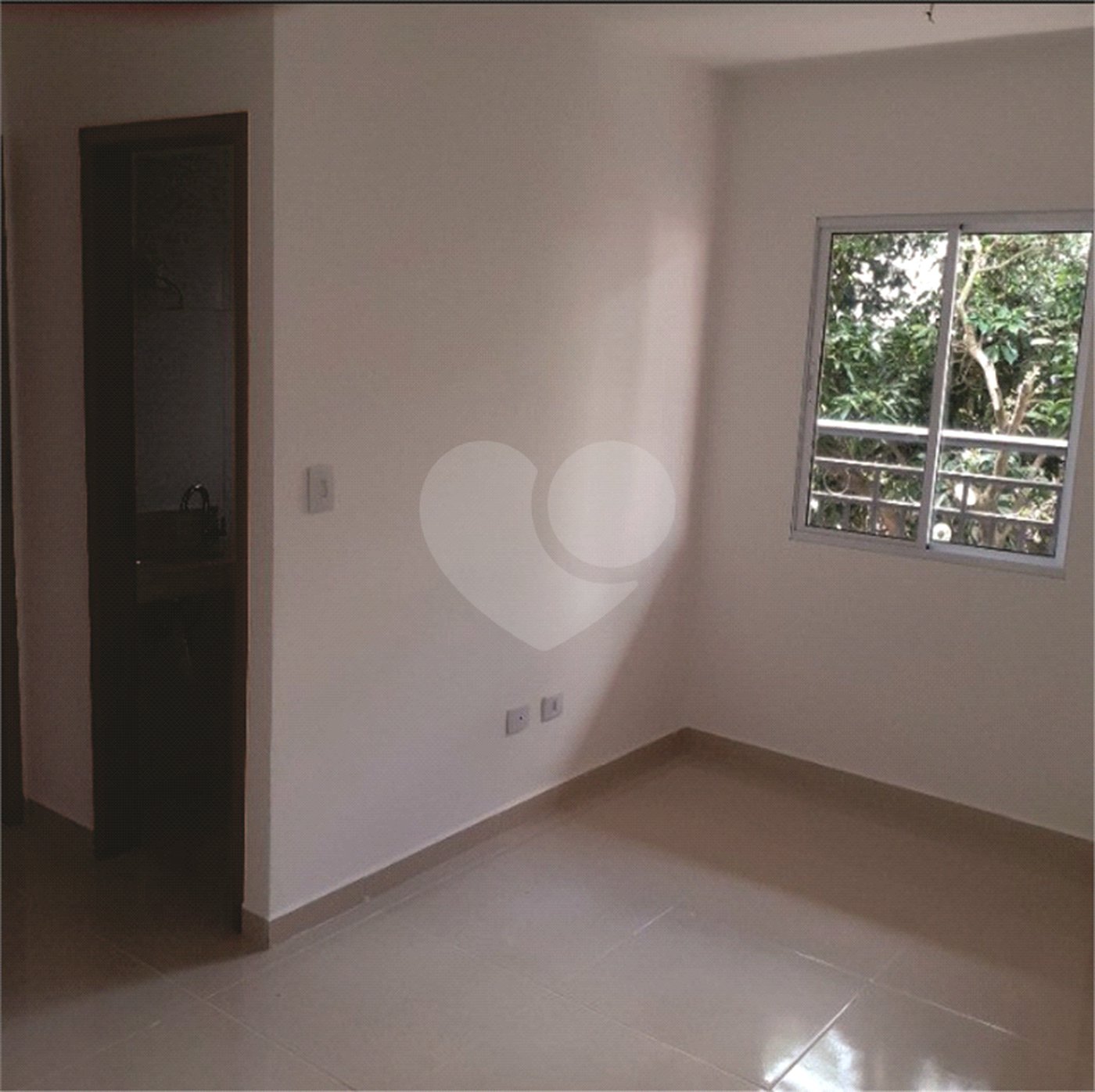 Casa à venda com 1 quarto no condomínio Residencial Miyano, São Paulo - SP