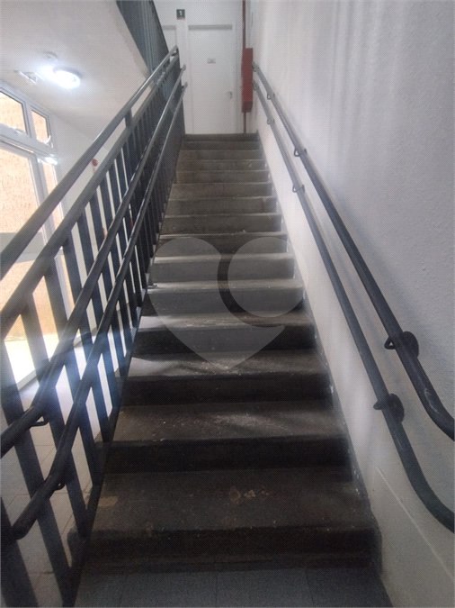 Apartamento à venda com 2 quartos em Horto, São Paulo, SP