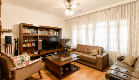 Casa de Vila à venda com 4 quartos, sendo 2 suítes,  em Chácara Santo Antônio (zona Sul), São Paulo, SP