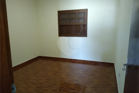 Casa à venda com 2 quartos em Parque São Luís, São Paulo, SP