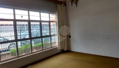 Casa à venda com 6 quartos, sendo 1 suíte, no Centro, Itapetininga, SP