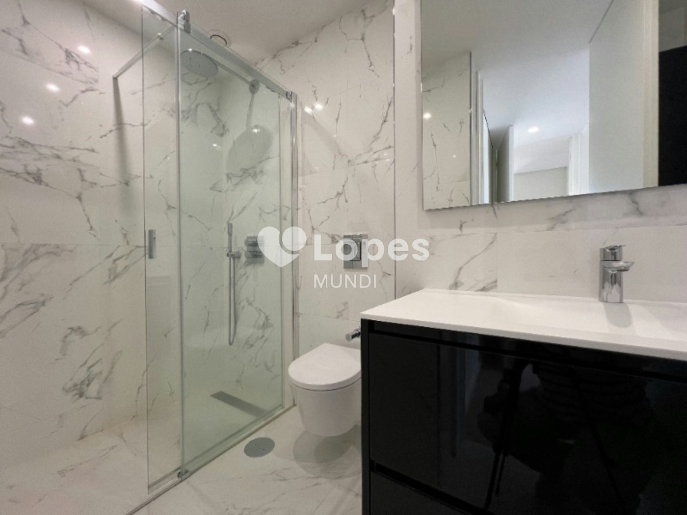 APARTAMENTO RESIDENCIAL em Porto - PT, Matosinhos