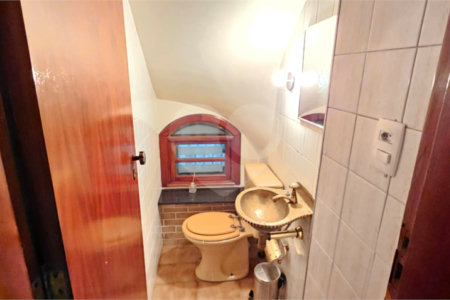 Sobrado à venda com 3 quartos, sendo 1 suíte,  em Jardim Humaitá, São Paulo, SP