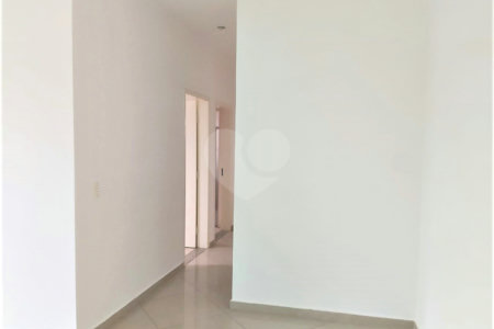Apartamento à venda com 3 quartos, sendo 1 suíte,  em Pinheirinho, Vinhedo, SP