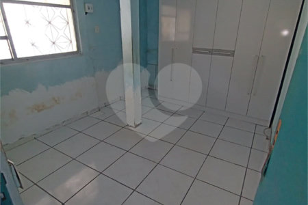 Casa Térrea à venda com 5 quartos em Santa Cruz, Rio de Janeiro, RJ