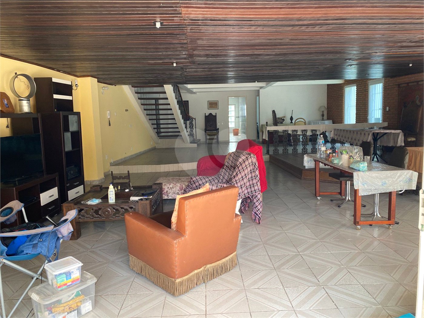 Sobrado à venda com 4 quartos, sendo 2 suítes, em Paraisópolis, São Paulo, SP