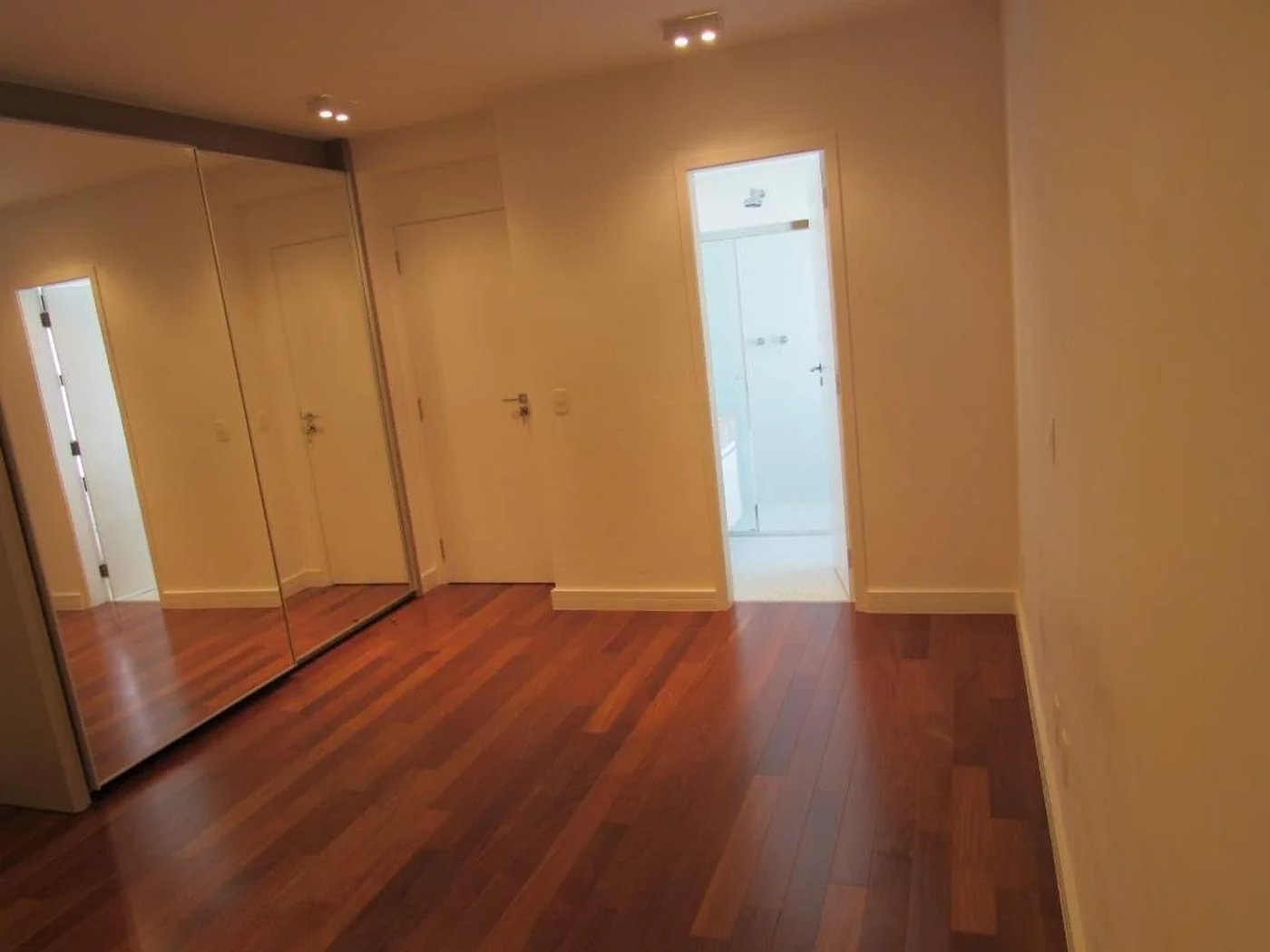 Apartamento à venda com 2 suítes em Vila Progredior, São Paulo, SP