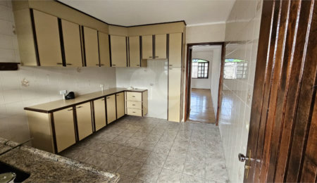 Sobrado à venda com 2 quartos em Vila Clarice, São Paulo, SP