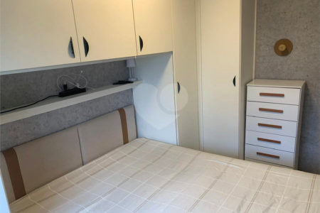 Apartamento à venda com 2 quartos em Parque Reboucas, São Paulo, SP