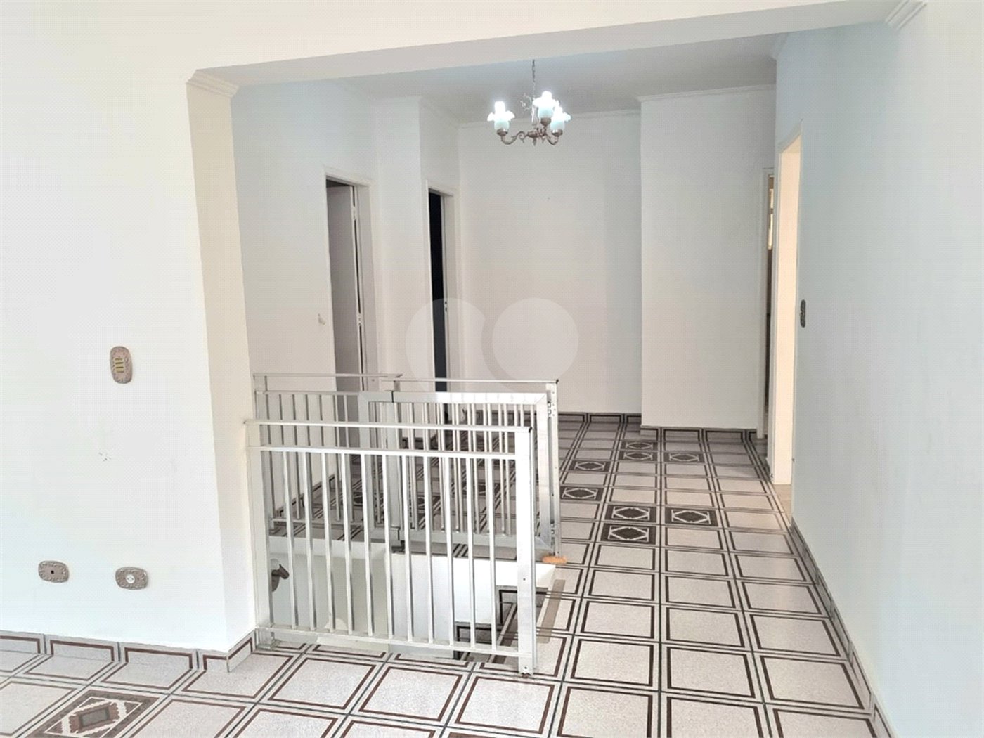 Casa à venda com 3 quartos, sendo 1 suíte, em Santana, São Paulo, SP