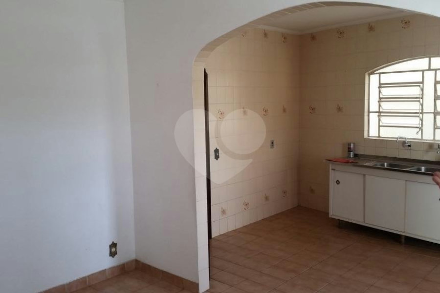 Sobrado à venda com 3 quartos, sendo 1 suíte, em Jardim Virginia Bianca, São Paulo, SP