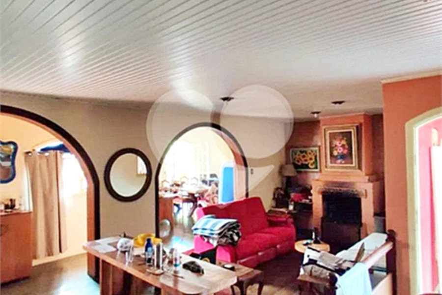 Casa à venda com 4 quartos, sendo 1 suíte, no condomínio Chacarás Bela Vista, Mairiporã - SP