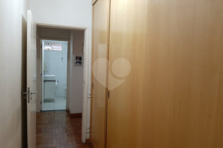 Apartamento à venda com 3 quartos, sendo 1 suíte, em Vila Mariana, São Paulo, SP