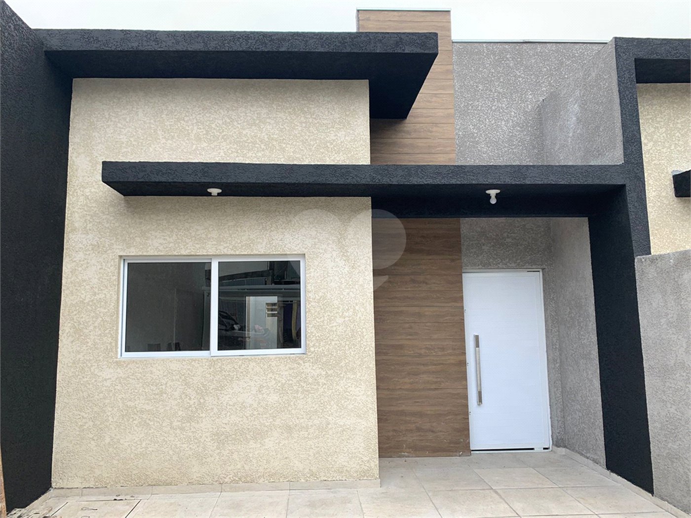 Casa Térrea à venda com 3 quartos, sendo 1 suíte, em Vila Nova Bonsucesso, Guarulhos, SP