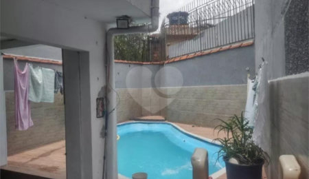 Sobrado à venda com 4 quartos, sendo 1 suíte,  em Jardim Catanduva, São Paulo, SP