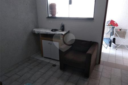 Casa à venda com 3 quartos, sendo 1 suíte, em Vila Carvalho, Sorocaba, SP