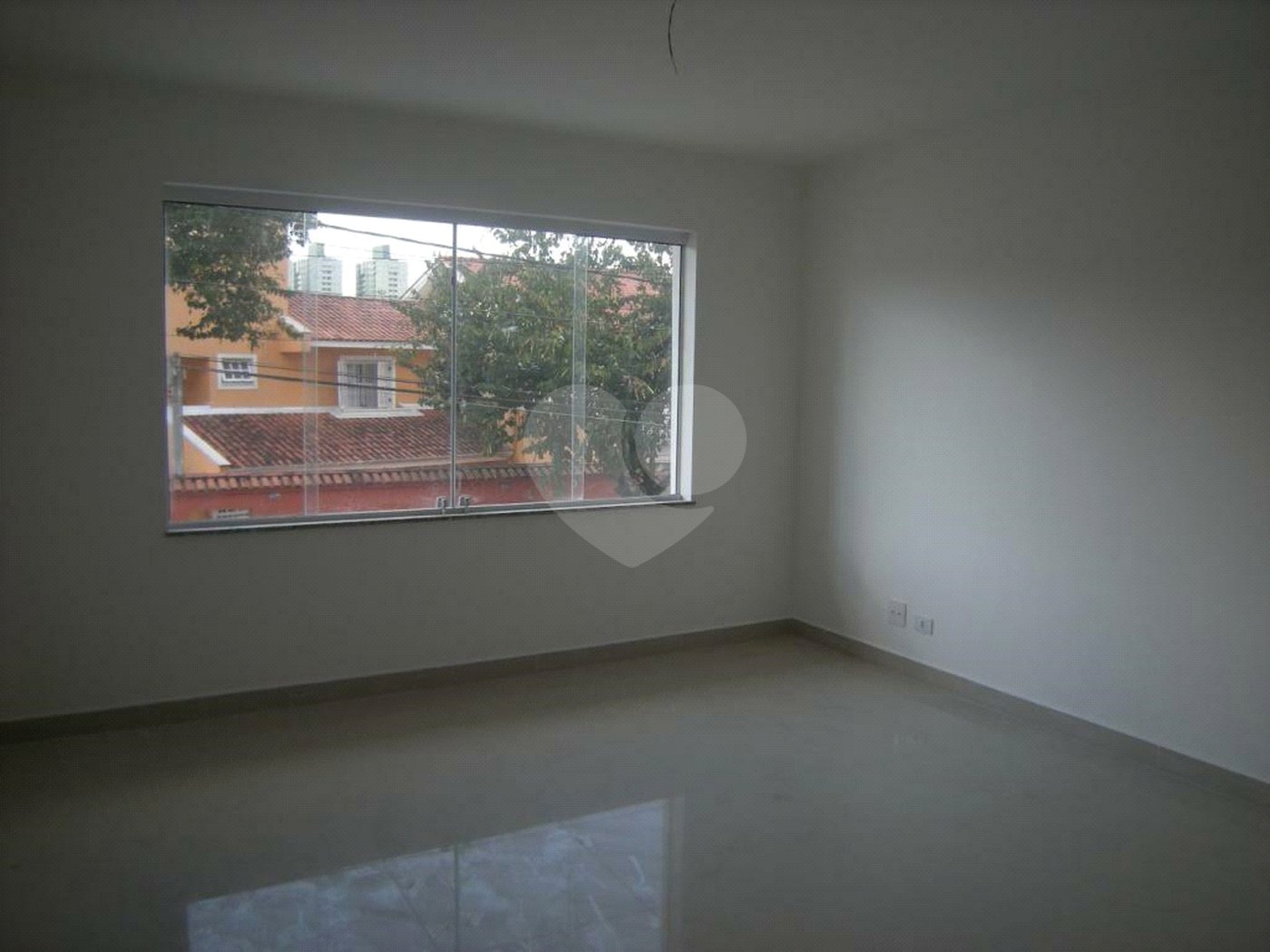 Casa à venda com 2 suítes em Jardim Odete, São Paulo, SP
